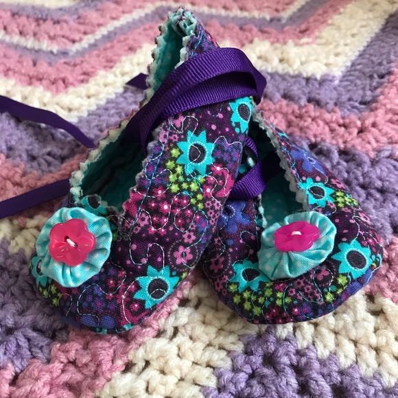 Handmade Baby Booties - Picture 6 of 6